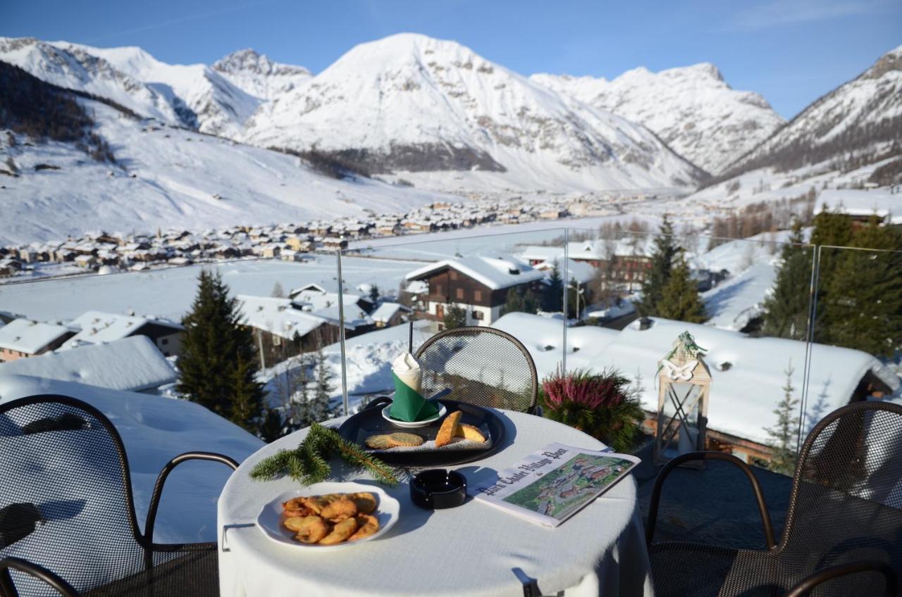 Park Chalet Village Livigno Exterior foto